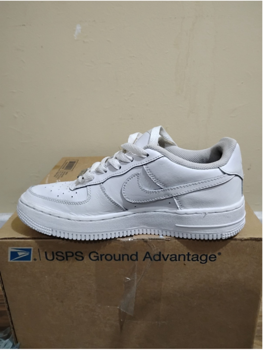 Nike Air Force 1 Low Triple White GS Youth 5.5 Women 7 Sneakers 314192-117